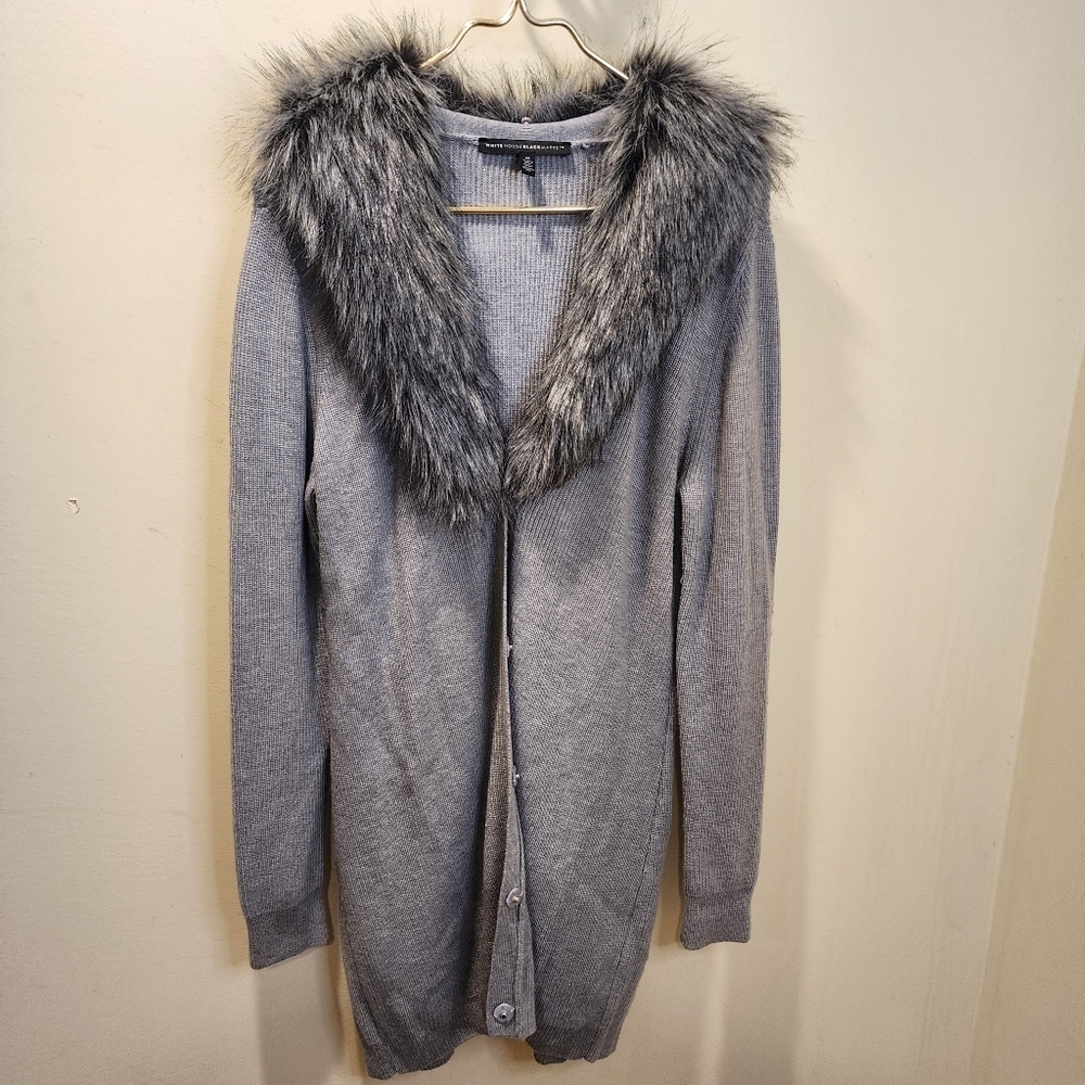 WHBM Women's Button Down Gray Cardigan with Faux Fur Collar Size M - Picture 3 of 11